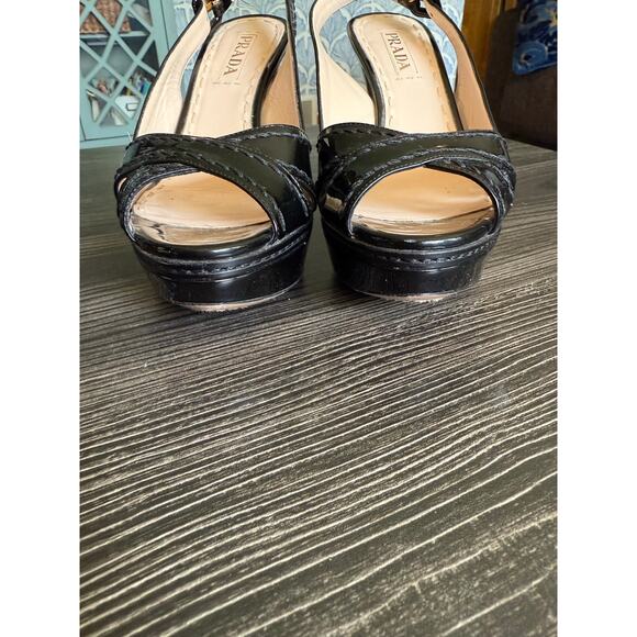 PRADA Black Patent Leather Platform Slingback 4’ Heels - Picture 7 of 8